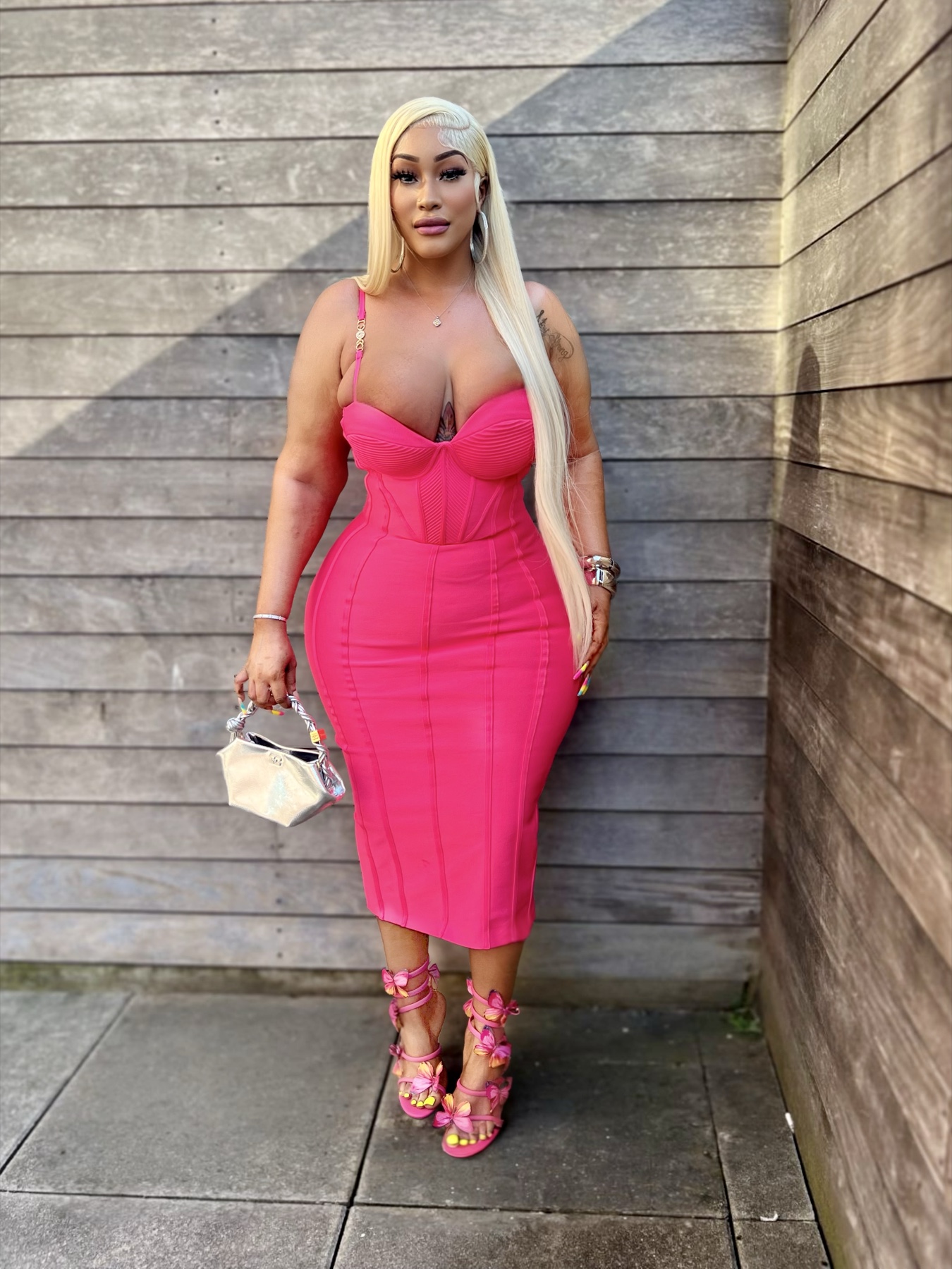 China Chellz in her pink outfit